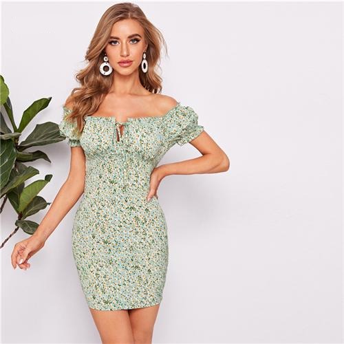 Robe courte moulante cocktail chic "Willow"